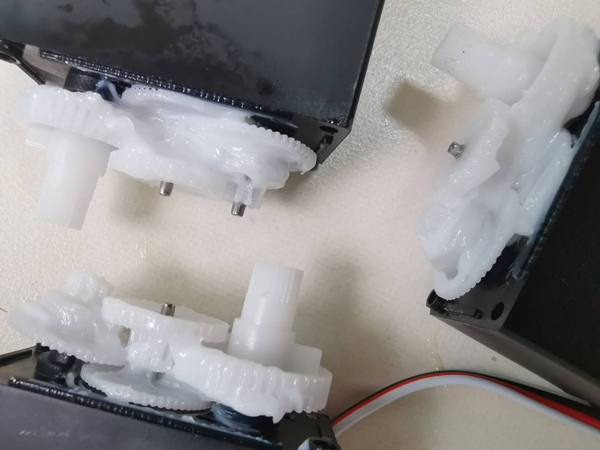電機減速齒輪箱該如何選用合適的潤滑脂？